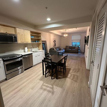 Appartamento Noho 1Br W Parking Los Angeles Esterno foto